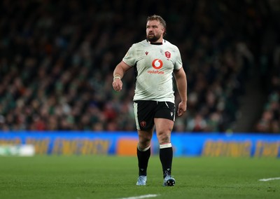 060326 - Ireland v Wales - Guinness Six Nations Championship - Tomas Francis of Wales 