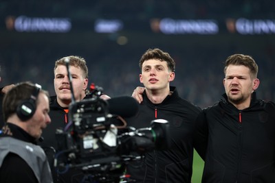 060326 - Ireland v Wales - Guinness Six Nations Championship - Louie Hennessey of Wales sings the anthem