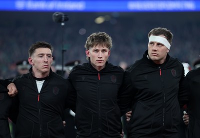 060326 - Ireland v Wales - Guinness Six Nations Championship - Ellis Mee of Wales 