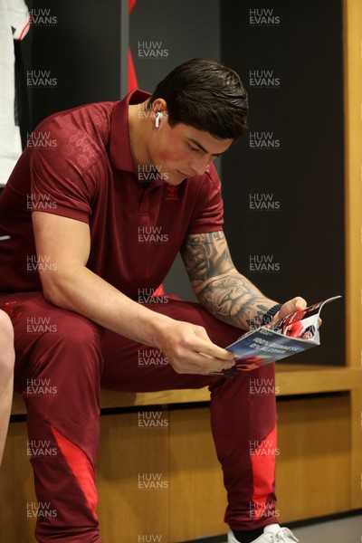 060326 - Ireland v Wales - Guinness Six Nations Championship - Louis Rees-Zammit of Wales arrives at the stadium