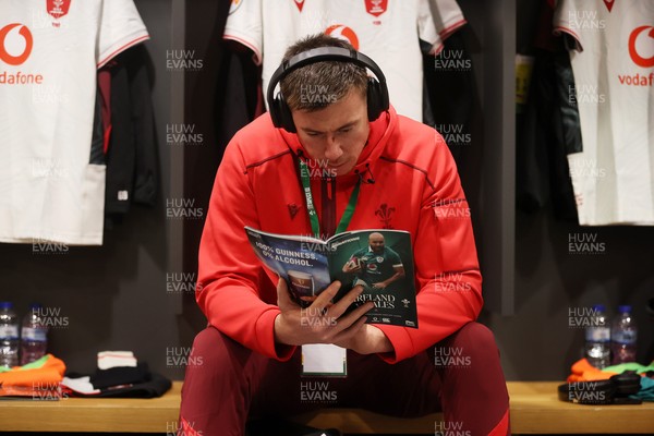 060326 - Ireland v Wales - Guinness Six Nations Championship - Adam Beard of Wales arrives at the stadium