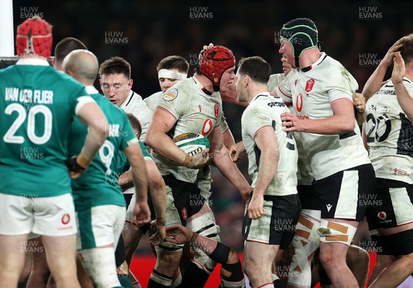 060326 - Ireland v Wales - Guinness Six Nations Championship - James Botham of Wales celebrates scoring a try with team mates