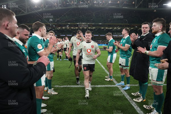 060326 - Ireland v Wales - Guinness Six Nations Championship - Dewi Lake of Wales at full time