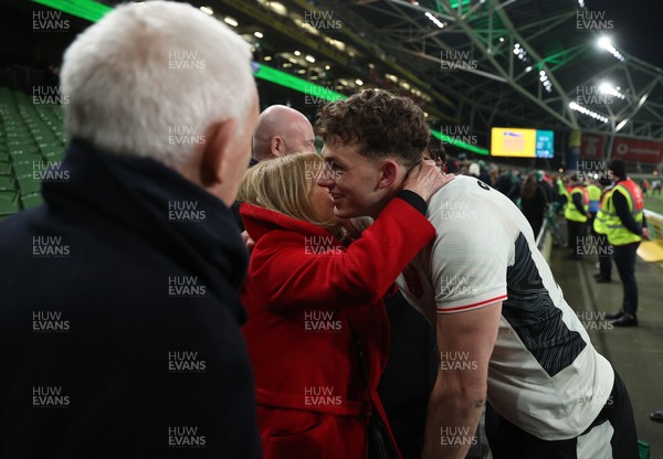 060326 - Ireland v Wales - Guinness Six Nations Championship - Louie Hennessey of Wales with family at full time