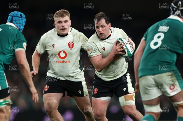 060326 - Ireland v Wales - Guinness Six Nations Championship - Ryan Elias of Wales 