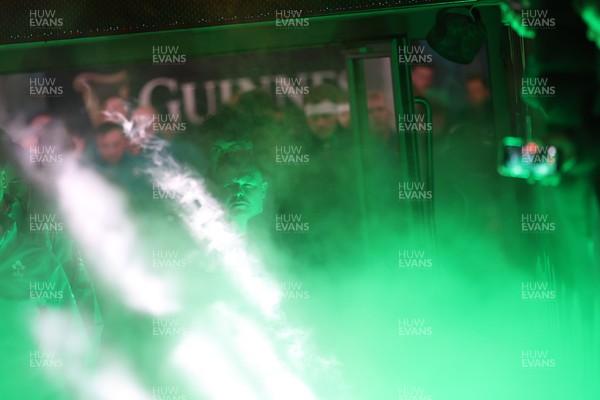 060326 - Ireland v Wales - Guinness Six Nations Championship - Dewi Lake of Wales 