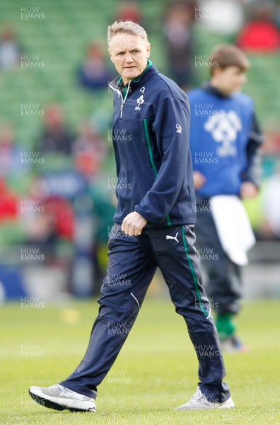 080214 - Ireland v Wales - RBS 6 Nations -  Joe Schmidt of Ireland(c) Huw Evans Agency