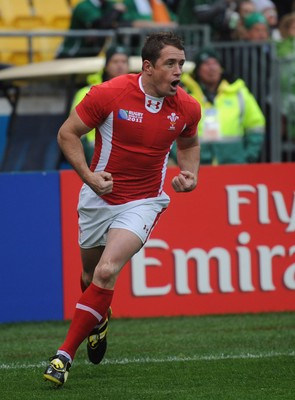 08.10.11 - Ireland v Wales - Rugby World Cup Quarter-Final 2011 - Shane Williams of Wales celebrates try. 