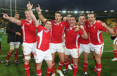 08.10.11 - Ireland v Wales - Rugby World Cup Quarter-Final 2011 - Bradley Davies, Shane Williams, Mike Phillips, Huw Bennett, Jonathan Davies and Jamie Roberts of Wales celebrates at the end of the game. 
