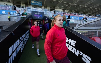 090526 - Ireland v Wales, 2026 Guinness Women’s 6 Nations - Bethan Lewis of Wales arrives at the stadium