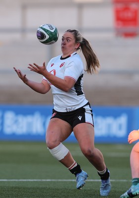 090526 - Ireland v Wales, 2026 Guinness Women’s 6 Nations - Freya Bell of Wales takes the ball 