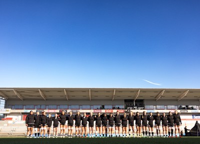 090526 - Ireland v Wales, 2026 Guinness Women’s 6 Nations - The Wales team line up for the anthems
