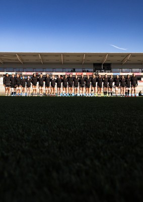 090526 - Ireland v Wales, 2026 Guinness Women’s 6 Nations - The Wales team line up for the anthems