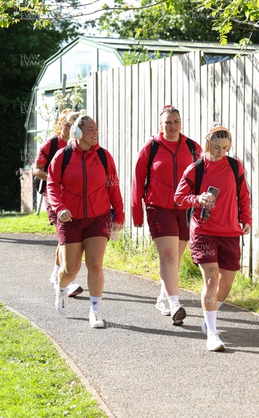 090526 - Ireland v Wales, 2026 Guinness Women’s 6 Nations - Kelsey Jones of Wales, Gwenllian Pyrs of Wales and Keira Bevan of Wales arrive at the stadium