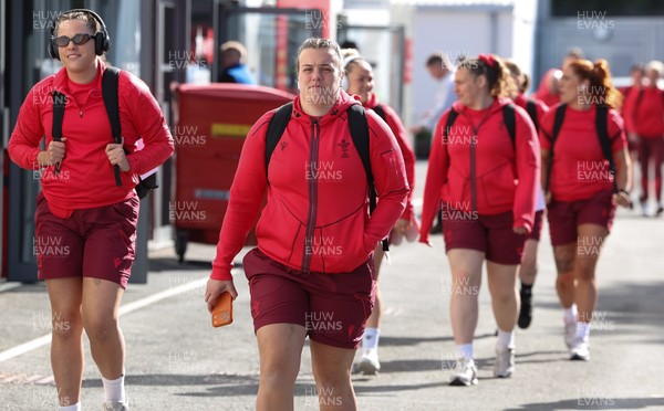 090526 - Ireland v Wales, 2026 Guinness Women’s 6 Nations - Carys Phillips of Wales arrives at the stadium