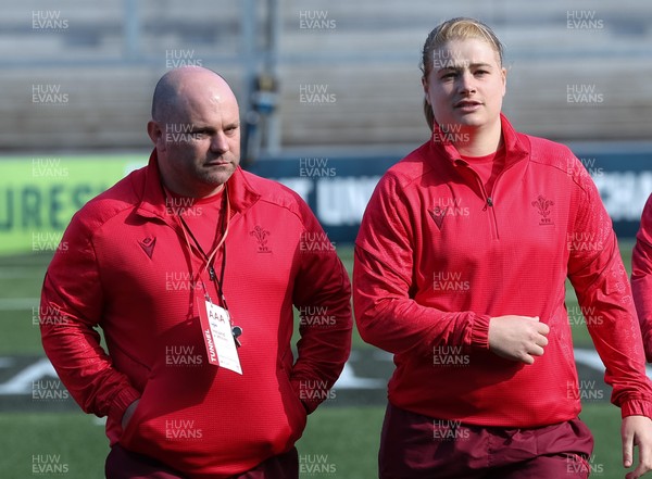 090526 - Ireland v Wales, 2026 Guinness Women’s 6 Nations - Sean Lynn, Wales Women head coach and captain Bethan Lewis of Wales at the stadium