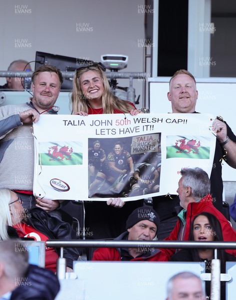 090526 - Ireland v Wales, 2026 Guinness Women’s 6 Nations - Natalia John of Wales has plenty of support on her 50th cap
