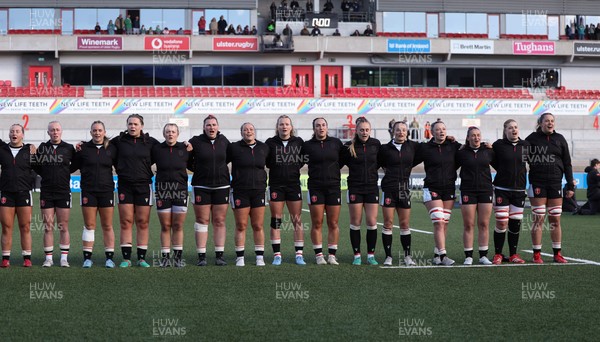 090526 - Ireland v Wales, 2026 Guinness Women’s 6 Nations - The Wales team line up for the anthems