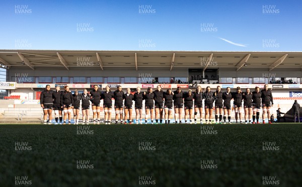090526 - Ireland v Wales, 2026 Guinness Women’s 6 Nations - The Wales team line up for the anthems
