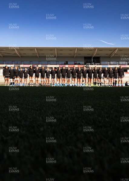 090526 - Ireland v Wales, 2026 Guinness Women’s 6 Nations - The Wales team line up for the anthems