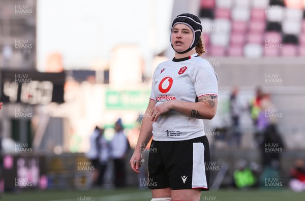 090526 - Ireland v Wales, 2026 Guinness Women’s 6 Nations - Bethan Lewis of Wales