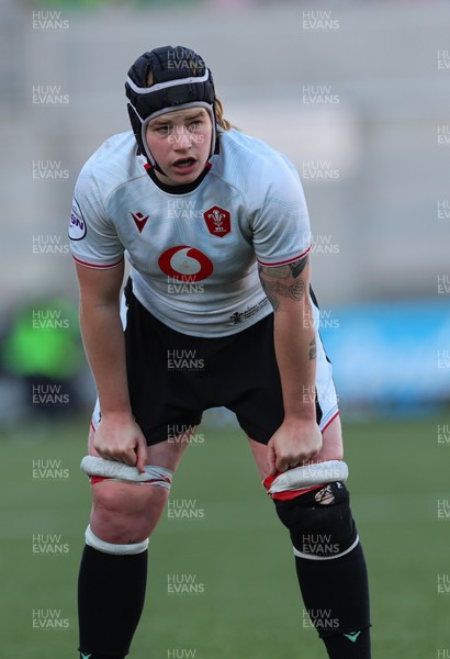 090526 - Ireland v Wales, 2026 Guinness Women’s 6 Nations - Bethan Lewis of Wales