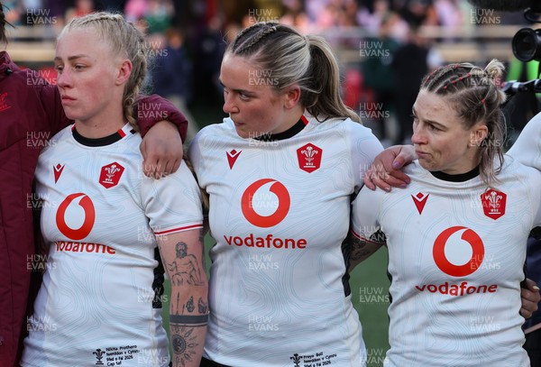 090526 - Ireland v Wales, 2026 Guinness Women’s 6 Nations - Nikita Prothero of Wales, Freya Bell of Wales and Keira Bevan of Wales at the end of the match