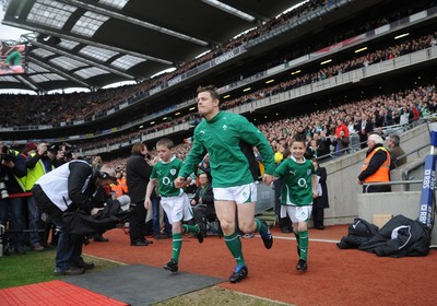13.03.10 - Ireland v Wales - RBS Six Nations 2010 - Brian O'Driscoll of Ireland runs out to win his 100th cap. 