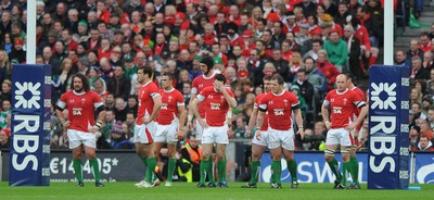 13.03.10 - Ireland v Wales - RBS Six Nations 2010 - Wales players look dejected. 