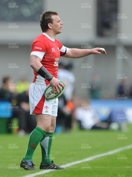 13.03.10 - Ireland v Wales - RBS Six Nations 2010 - Matthew Rees of Wales. 