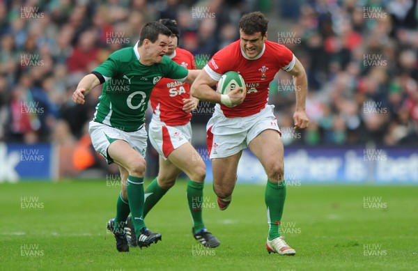 13.03.10 - Ireland v Wales - RBS Six Nations 2010 - Jamie Roberts of Wales 