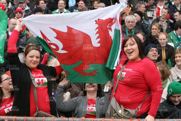 13.03.10 Ireland v Wales... Welsh fans at Croke Park... 