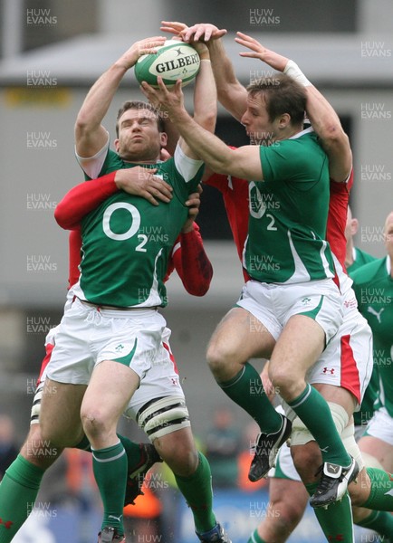 13.03.10 Ireland v Wales... Ireland's Gordon D'Arcy and Tomas O'Leary secure high ball. 