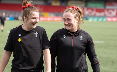 130424 - Ireland  v Wales, Guinness Women’s 6 Nations - Kate Williams and Abbie Fleming of Wales ahead of the match