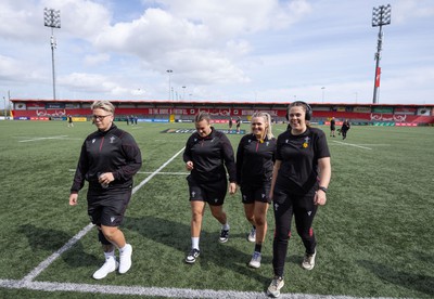 130424 - Ireland  v Wales, Guinness Women’s 6 Nations - Donna Rose, Carys Phillips, Alex Callender and Natalia John take a look at the ground after they arrive at the stadium