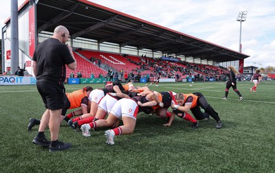 130424 - Ireland  v Wales, Guinness Women’s 6 Nations - Mike Hill, Wales Women forwards coach, over sees scrummaging warm up