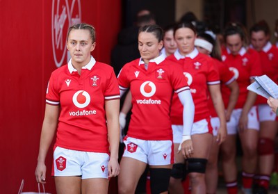 130424 - Ireland  v Wales, Guinness Women’s 6 Nations - Hannah Jones of Wales leads the Wales team out