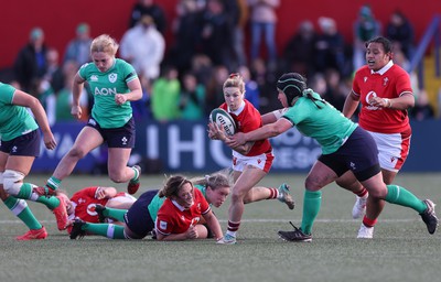 130424 - Ireland  v Wales, Guinness Women’s 6 Nations - Keira Bevan of Wales looks to break away