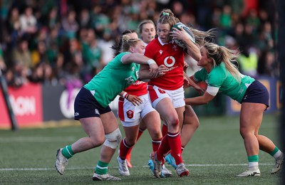 130424 - Ireland  v Wales, Guinness Women’s 6 Nations - Carys Cox of Wales races through to cross the line only for the try to be ruled out 