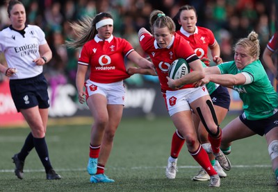 130424 - Ireland  v Wales, Guinness Women’s 6 Nations - Carys Cox of Wales races through to cross the line only for the try to be ruled out 