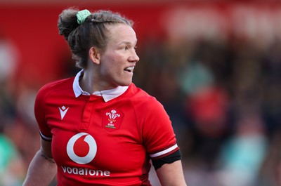 130424 - Ireland  v Wales, Guinness Women’s 6 Nations - Carys Cox of Wales 