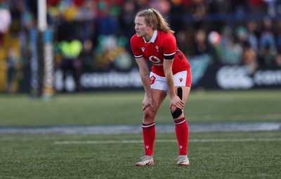 130424 - Ireland  v Wales, Guinness Women’s 6 Nations - Carys Cox of Wales 