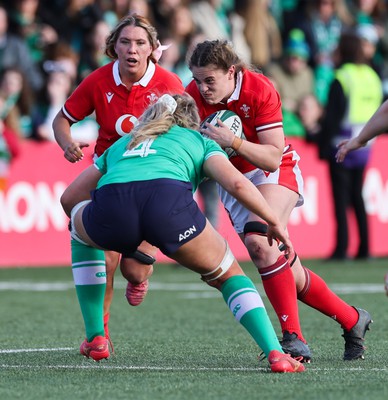 130424 - Ireland  v Wales, Guinness Women’s 6 Nations - Natalia John of Wales charges forward