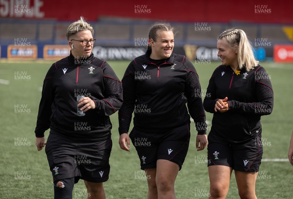 130424 - Ireland  v Wales, Guinness Women’s 6 Nations - Donna Rose, Carys Phillips and Alex Callender  ahead of the match