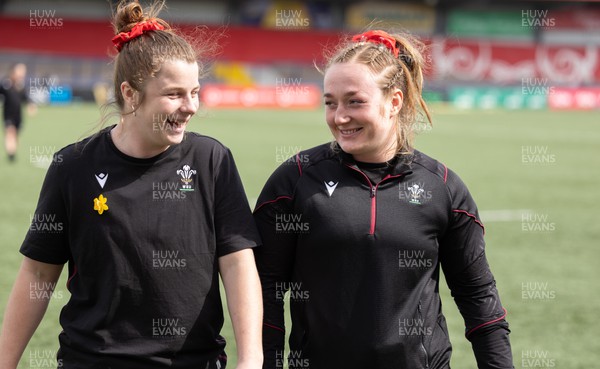 130424 - Ireland  v Wales, Guinness Women’s 6 Nations - Kate Williams and Abbie Fleming of Wales ahead of the match