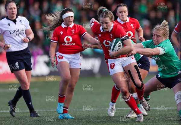 130424 - Ireland  v Wales, Guinness Women’s 6 Nations - Carys Cox of Wales races through to cross the line only for the try to be ruled out 