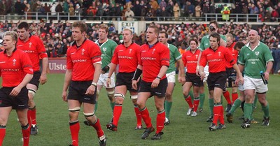 22.02.04  Ireland v Wales  Wales players leave the field at the end of the game.  Huw Evans,Cardiff