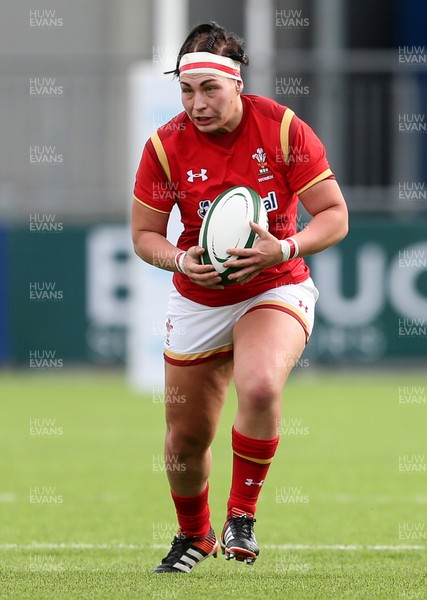 060216 - Ireland Women v Wales Women - RBS 6 Nations - Amy Evans of Wales