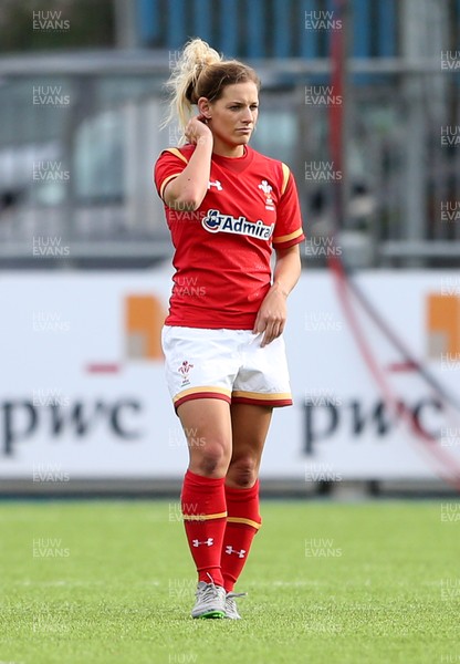 060216 - Ireland Women v Wales Women - RBS 6 Nations - Kerin Lake of Wales