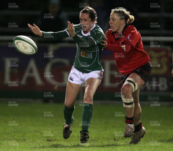 07.03.08 - Ireland Women v Wales Women - RBS Womens Six Nations - Ireland's Louise Beamish and Jamie Kift of Wales  